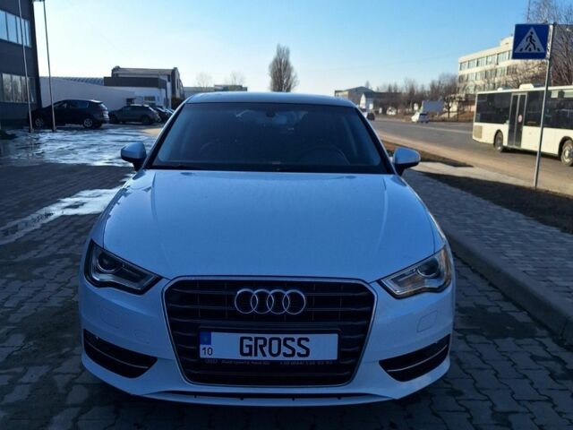 Белый Ауди А3, объемом двигателя 1.6 л и пробегом 110 тыс. км за 16000 $, фото 2 на Automoto.ua