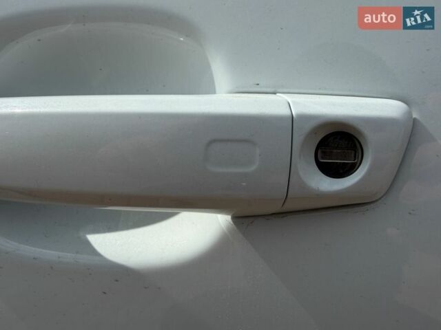 Білий Ауді А3, об'ємом двигуна 1.6 л та пробігом 111 тис. км за 14900 $, фото 8 на Automoto.ua