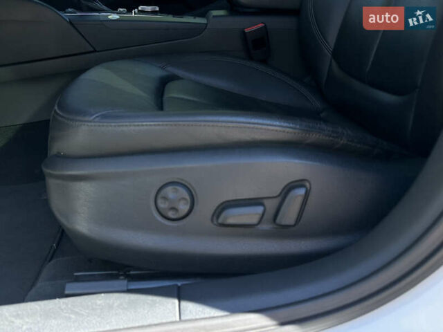 Белый Ауди А3, объемом двигателя 1.6 л и пробегом 109 тыс. км за 16800 $, фото 15 на Automoto.ua