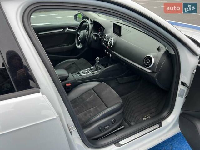 Білий Ауді А3, об'ємом двигуна 2 л та пробігом 157 тис. км за 16999 $, фото 33 на Automoto.ua