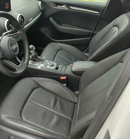 Белый Ауди А3, объемом двигателя 1.4 л и пробегом 152 тыс. км за 15200 $, фото 24 на Automoto.ua