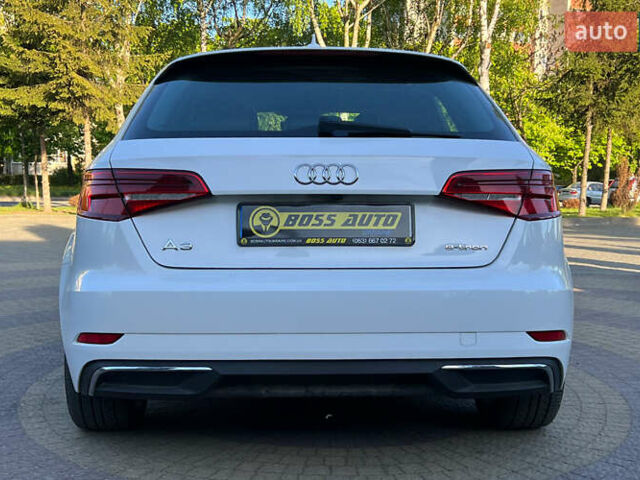 Білий Ауді А3, об'ємом двигуна 1.4 л та пробігом 151 тис. км за 15590 $, фото 5 на Automoto.ua