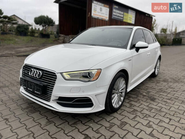 Белый Ауди А3, объемом двигателя 1.4 л и пробегом 278 тыс. км за 11999 $, фото 2 на Automoto.ua