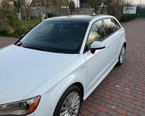 Білий Ауді А3, об'ємом двигуна 1.4 л та пробігом 108 тис. км за 18000 $, фото 9 на Automoto.ua