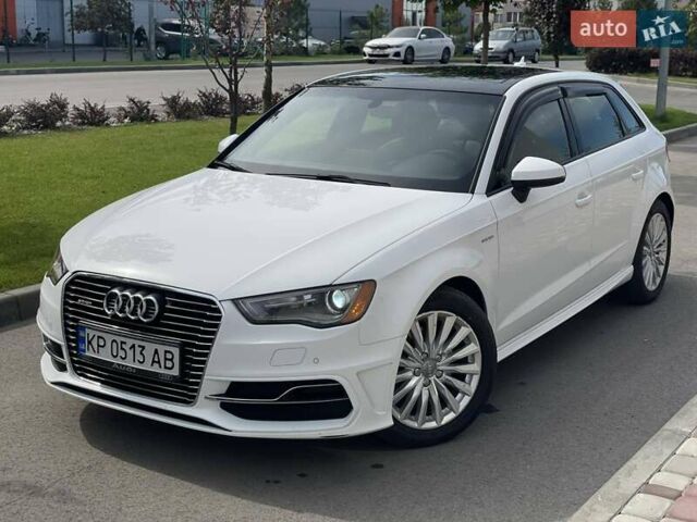 Білий Ауді А3, об'ємом двигуна 1.4 л та пробігом 193 тис. км за 15300 $, фото 2 на Automoto.ua