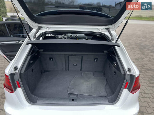 Белый Ауди А3, объемом двигателя 1.4 л и пробегом 278 тыс. км за 11999 $, фото 17 на Automoto.ua