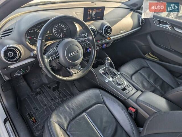 Белый Ауди А3, объемом двигателя 1.4 л и пробегом 177 тыс. км за 15250 $, фото 22 на Automoto.ua