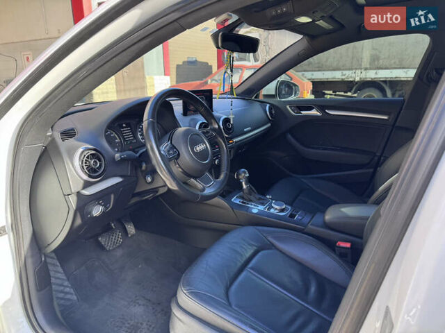 Білий Ауді А3, об'ємом двигуна 1.4 л та пробігом 107 тис. км за 14400 $, фото 30 на Automoto.ua