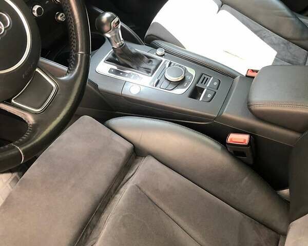 Белый Ауди А3, объемом двигателя 2 л и пробегом 86 тыс. км за 18200 $, фото 7 на Automoto.ua