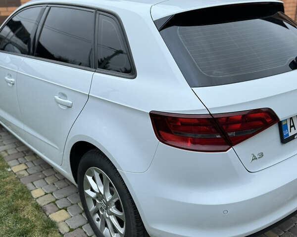 Білий Ауді А3, об'ємом двигуна 1.6 л та пробігом 158 тис. км за 14999 $, фото 13 на Automoto.ua
