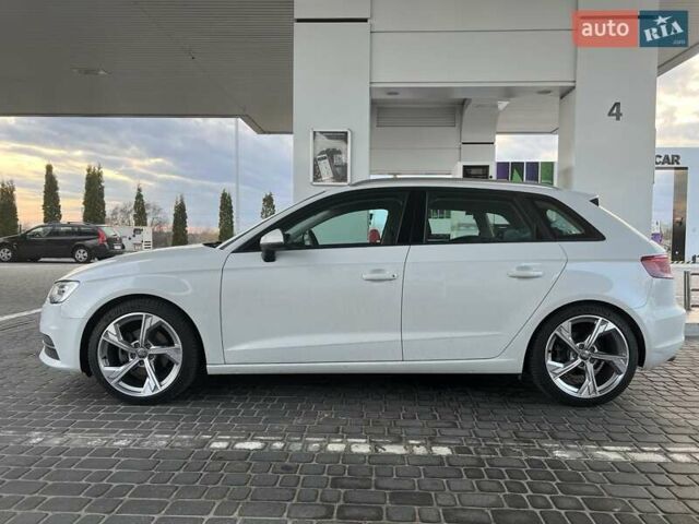 Белый Ауди А3, объемом двигателя 2 л и пробегом 86 тыс. км за 19000 $, фото 2 на Automoto.ua