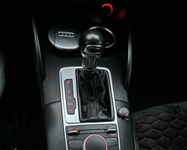 Білий Ауді А3, об'ємом двигуна 1.6 л та пробігом 158 тис. км за 14999 $, фото 33 на Automoto.ua