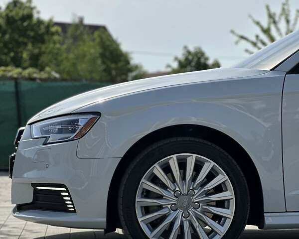 Белый Ауди А3, объемом двигателя 1.4 л и пробегом 142 тыс. км за 19200 $, фото 12 на Automoto.ua