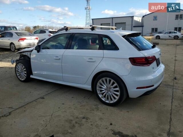 Білий Ауді А3, об'ємом двигуна 0 л та пробігом 93 тис. км за 12000 $, фото 1 на Automoto.ua