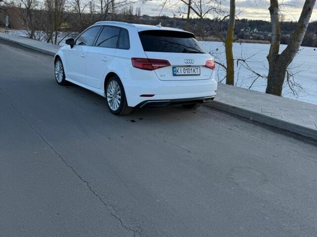 Білий Ауді А3, об'ємом двигуна 1.4 л та пробігом 180 тис. км за 17000 $, фото 7 на Automoto.ua