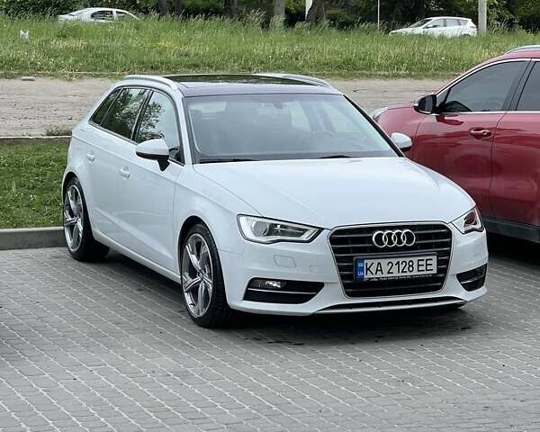 Белый Ауди А3, объемом двигателя 2 л и пробегом 86 тыс. км за 19000 $, фото 1 на Automoto.ua