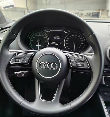 Белый Ауди А3, объемом двигателя 1.4 л и пробегом 152 тыс. км за 15200 $, фото 18 на Automoto.ua