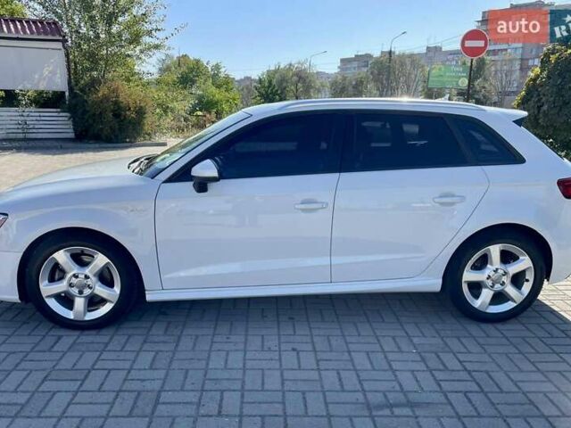 Білий Ауді А3, об'ємом двигуна 1.4 л та пробігом 81 тис. км за 16500 $, фото 5 на Automoto.ua