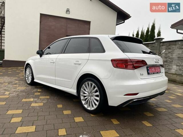 Белый Ауди А3, объемом двигателя 1.4 л и пробегом 118 тыс. км за 16100 $, фото 9 на Automoto.ua