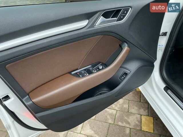 Белый Ауди А3, объемом двигателя 1.4 л и пробегом 118 тыс. км за 16100 $, фото 13 на Automoto.ua