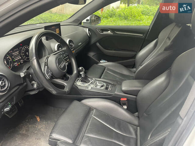 Білий Ауді А3, об'ємом двигуна 1.4 л та пробігом 171 тис. км за 17999 $, фото 5 на Automoto.ua