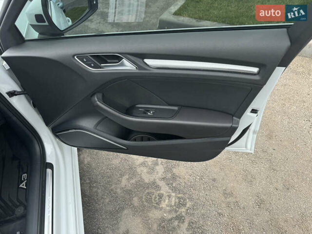 Белый Ауди А3, объемом двигателя 1.4 л и пробегом 133 тыс. км за 19300 $, фото 14 на Automoto.ua