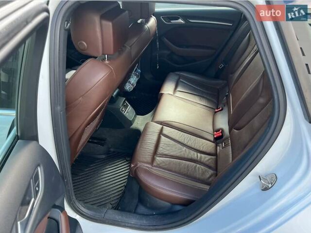 Белый Ауди А3, объемом двигателя 1.4 л и пробегом 141 тыс. км за 18000 $, фото 2 на Automoto.ua