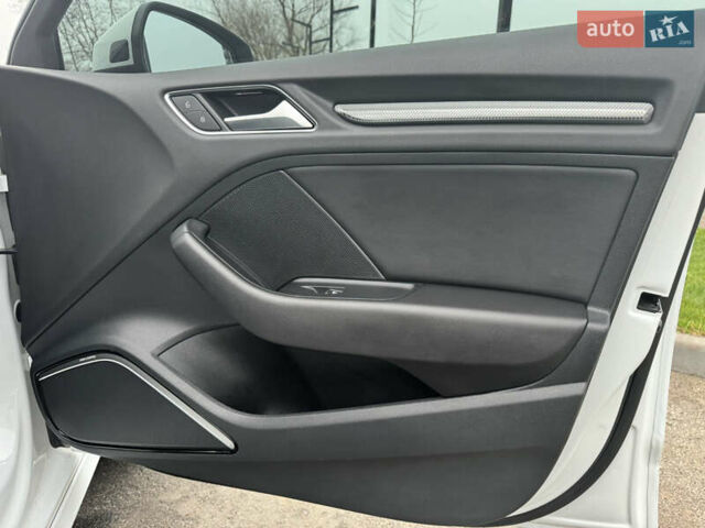 Белый Ауди А3, объемом двигателя 1.4 л и пробегом 133 тыс. км за 19300 $, фото 11 на Automoto.ua