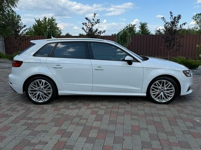 Білий Ауді А3, об'ємом двигуна 1.4 л та пробігом 85 тис. км за 16500 $, фото 5 на Automoto.ua