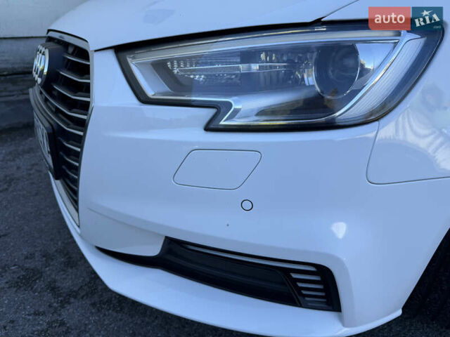Білий Ауді А3, об'ємом двигуна 1.4 л та пробігом 59 тис. км за 21500 $, фото 9 на Automoto.ua