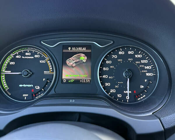 Білий Ауді А3, об'ємом двигуна 1.4 л та пробігом 59 тис. км за 21500 $, фото 6 на Automoto.ua
