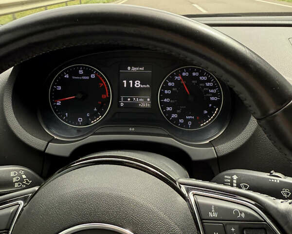 Белый Ауди А3, объемом двигателя 2 л и пробегом 98 тыс. км за 13000 $, фото 7 на Automoto.ua