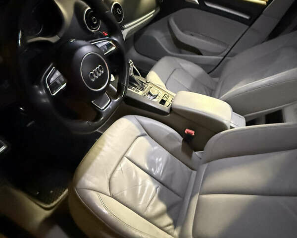 Белый Ауди А3, объемом двигателя 1.8 л и пробегом 114 тыс. км за 14000 $, фото 8 на Automoto.ua