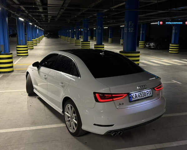 Белый Ауди А3, объемом двигателя 2 л и пробегом 239 тыс. км за 13400 $, фото 1 на Automoto.ua
