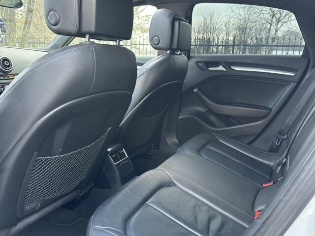 Білий Ауді А3, об'ємом двигуна 1.8 л та пробігом 216 тис. км за 9950 $, фото 7 на Automoto.ua