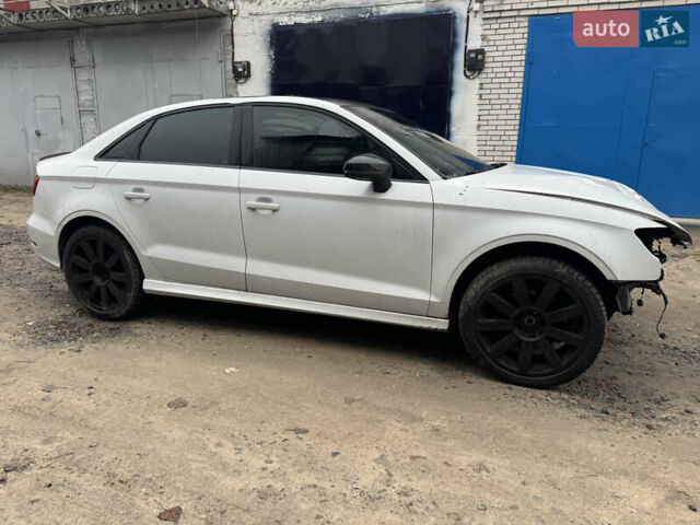 Белый Ауди А3, объемом двигателя 1.98 л и пробегом 230 тыс. км за 7000 $, фото 5 на Automoto.ua