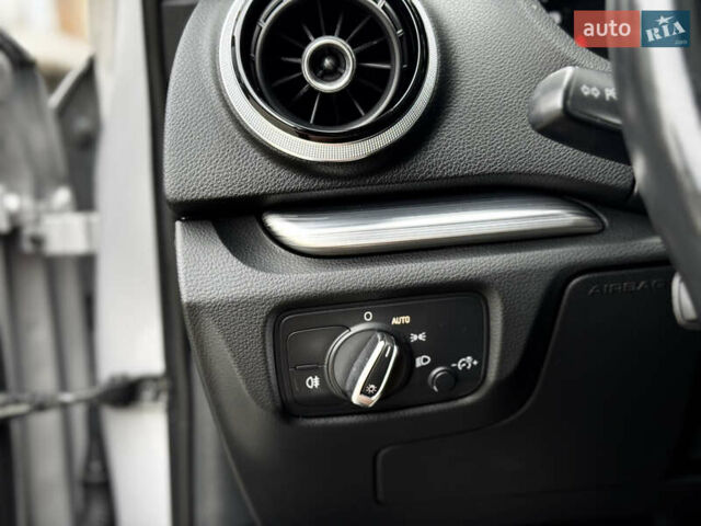 Белый Ауди А3, объемом двигателя 1.8 л и пробегом 153 тыс. км за 14700 $, фото 30 на Automoto.ua