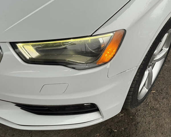 Белый Ауди А3, объемом двигателя 1.8 л и пробегом 217 тыс. км за 10500 $, фото 10 на Automoto.ua