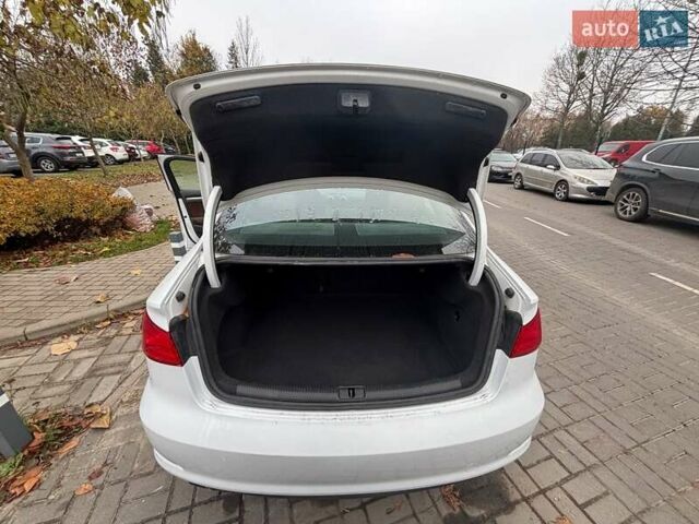 Белый Ауди А3, объемом двигателя 1.8 л и пробегом 190 тыс. км за 11800 $, фото 12 на Automoto.ua