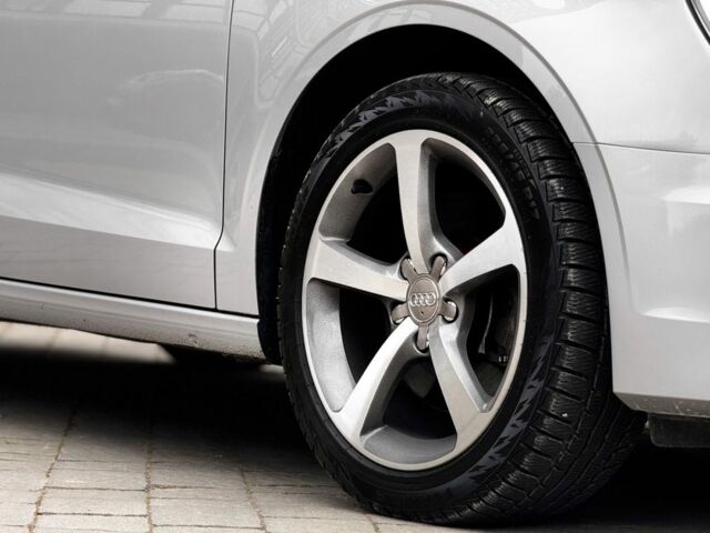 Белый Ауди А3, объемом двигателя 1.8 л и пробегом 153 тыс. км за 14700 $, фото 7 на Automoto.ua