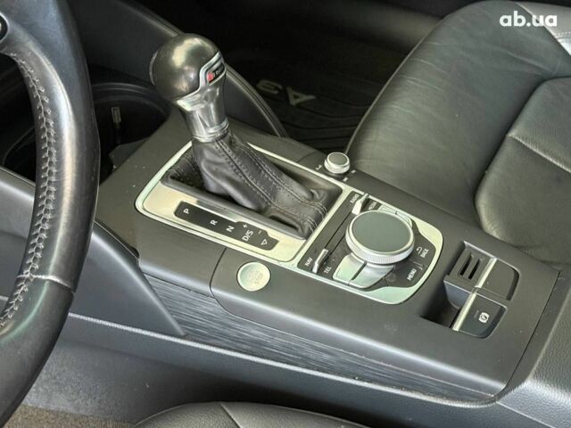 Белый Ауди А3, объемом двигателя 1.8 л и пробегом 181 тыс. км за 12940 $, фото 9 на Automoto.ua