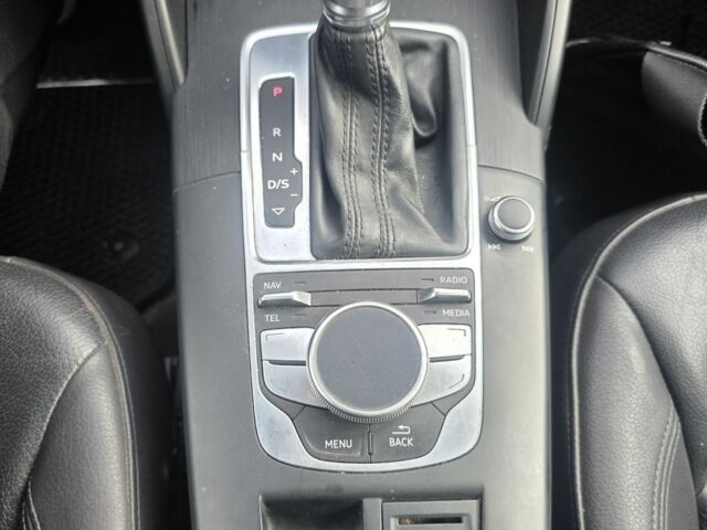 Белый Ауди А3, объемом двигателя 1.8 л и пробегом 220 тыс. км за 11500 $, фото 19 на Automoto.ua