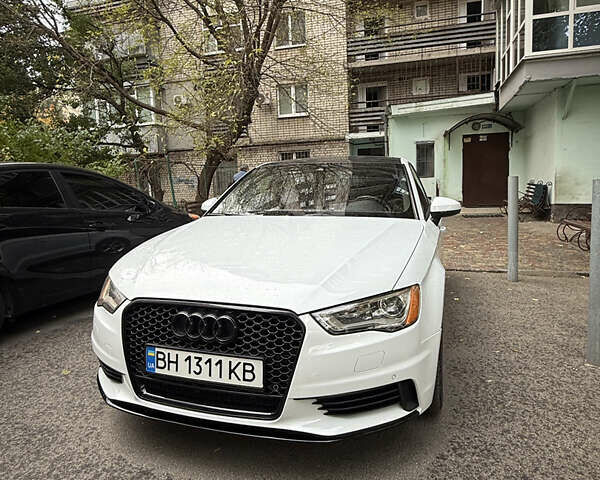 Белый Ауди А3, объемом двигателя 1.8 л и пробегом 191 тыс. км за 13000 $, фото 3 на Automoto.ua