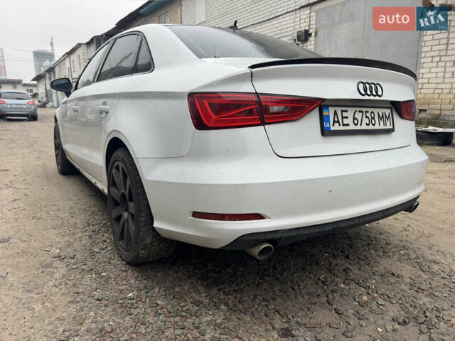 Белый Ауди А3, объемом двигателя 1.98 л и пробегом 230 тыс. км за 7000 $, фото 1 на Automoto.ua