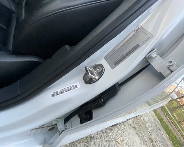 Белый Ауди А3, объемом двигателя 1.8 л и пробегом 193 тыс. км за 11900 $, фото 20 на Automoto.ua