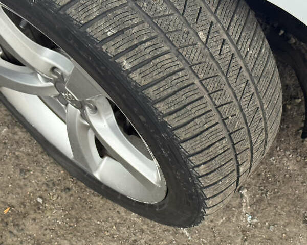 Белый Ауди А3, объемом двигателя 1.8 л и пробегом 217 тыс. км за 10500 $, фото 46 на Automoto.ua