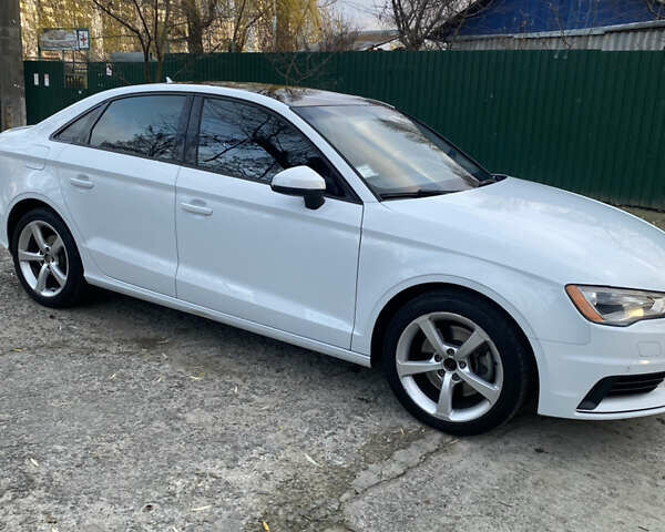 Белый Ауди А3, объемом двигателя 1.8 л и пробегом 193 тыс. км за 11900 $, фото 4 на Automoto.ua