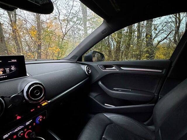 Белый Ауди А3, объемом двигателя 1.8 л и пробегом 140 тыс. км за 14900 $, фото 4 на Automoto.ua