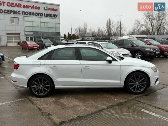 Білий Ауді А3, об'ємом двигуна 1.8 л та пробігом 99 тис. км за 13000 $, фото 3 на Automoto.ua