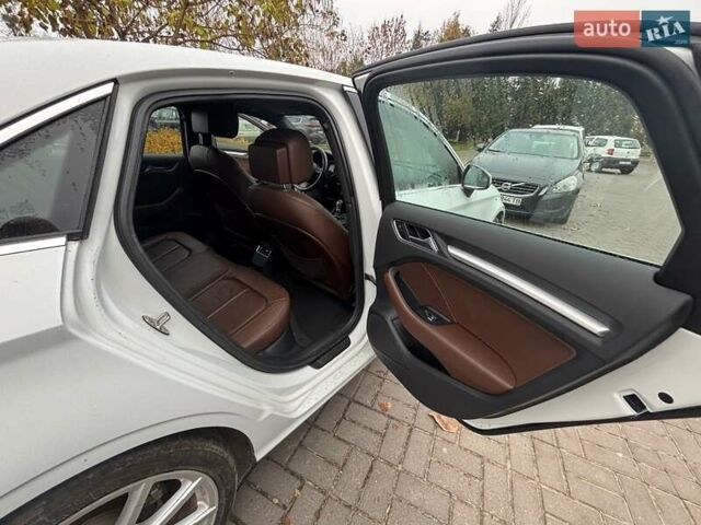 Белый Ауди А3, объемом двигателя 1.8 л и пробегом 190 тыс. км за 11800 $, фото 13 на Automoto.ua